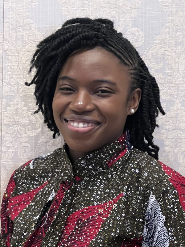 Iye alumna